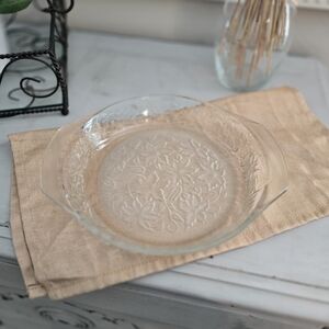 VTG Princess House Crystal Fantasia 9” Pie Plate #539 Poinsettia Glass Pie Plate